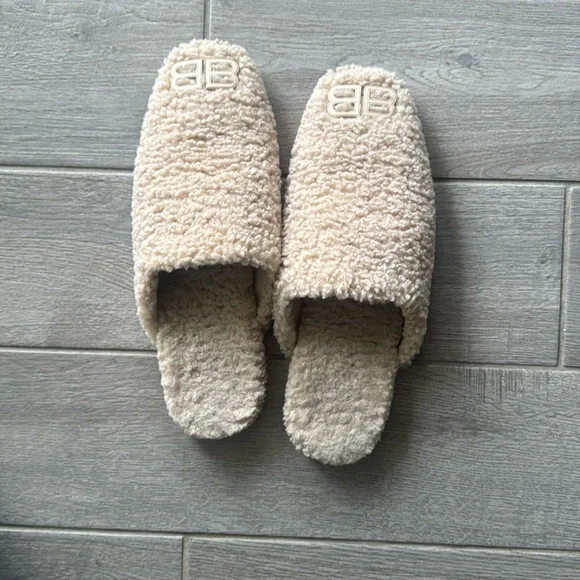 Mens Balenciaga Faux Shearling Slip On Mules Beige - Picture 6 of 7